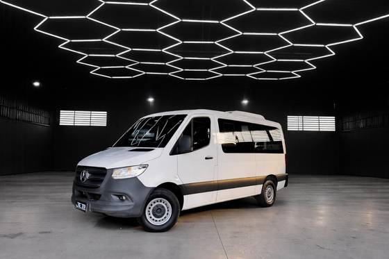 MERCEDES-BENZ SPRINTER 2.0 CDI DIESEL VAN 417 TA LONGO 16L MANUAL